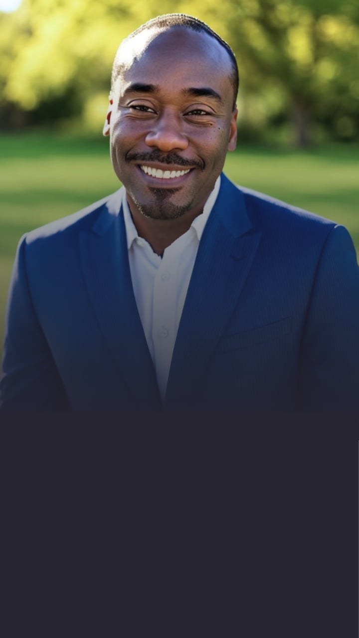 Lemuel Odom Gradient Headshot